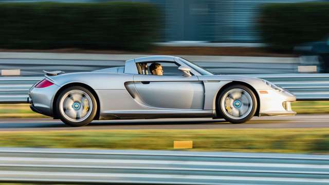 Дивіться на суперкар Porsche, який збирали й розбирали 78 разів - фото 440775