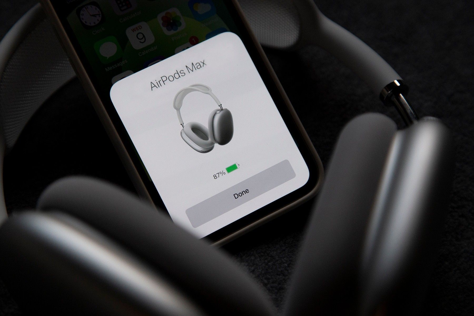 Apple AirPods Max: відома ціна навушників в Україні
