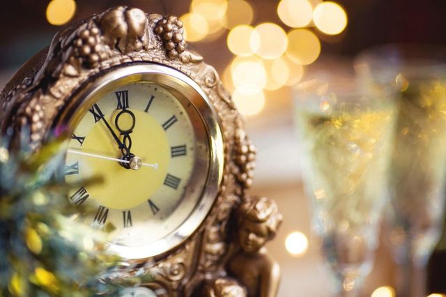 Як правильно загадати бажання у новорічну ніч: інструкція - фото 441397