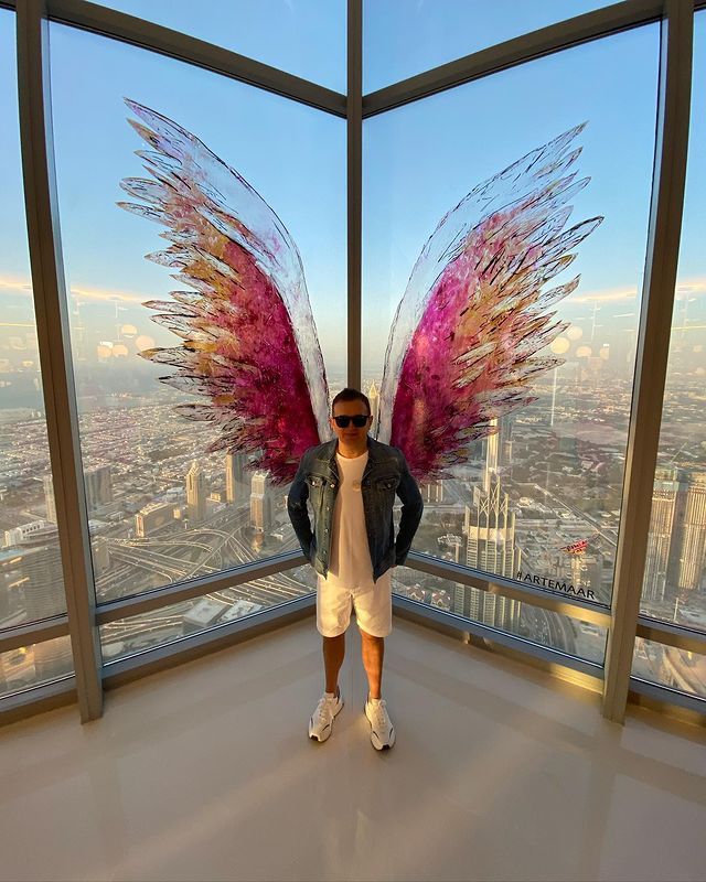 Катя Осадча і Юрій Горбунов поділилися ефектними кадрами з відпочинку у Дубаї - фото 442395