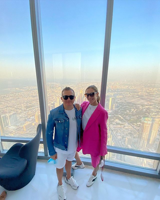 Катя Осадча і Юрій Горбунов поділилися ефектними кадрами з відпочинку у Дубаї - фото 442397
