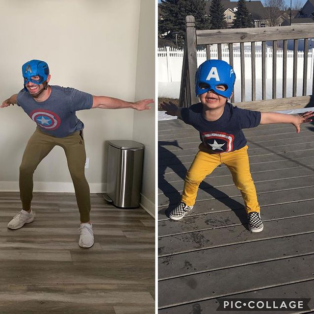 Маленький племінник відтворює фото дядька-моделі: кумедні кадри - фото 442426