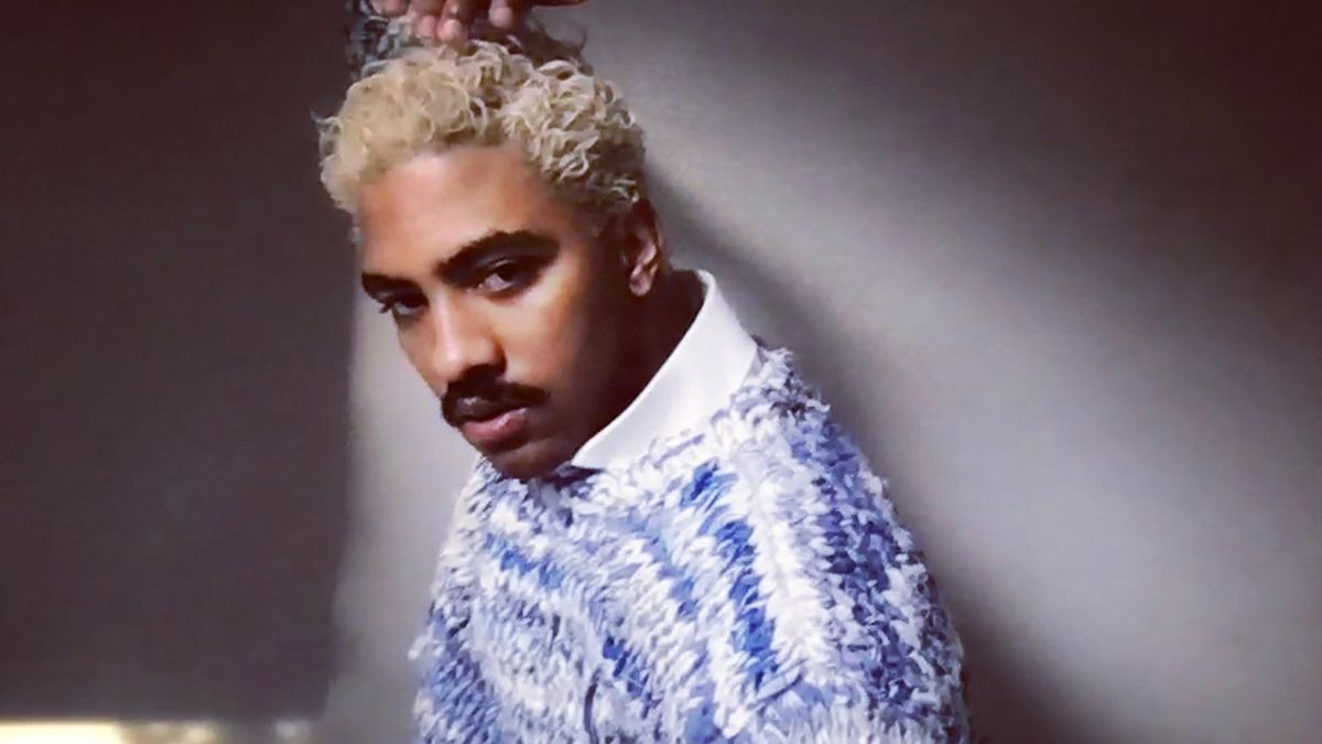 Як зв'язати стильний светр під час локдауну: дизайнер поділився детальною інструкцією - фото 1