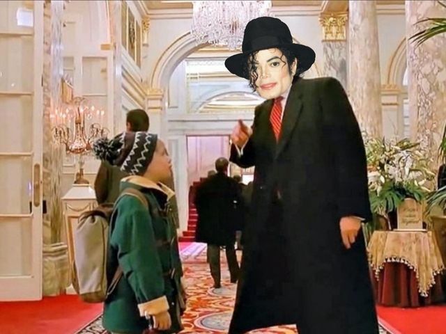 Користувачі мережі вирізали персонажа Трампа зі сцени у Сам удома 2 - фото 442660