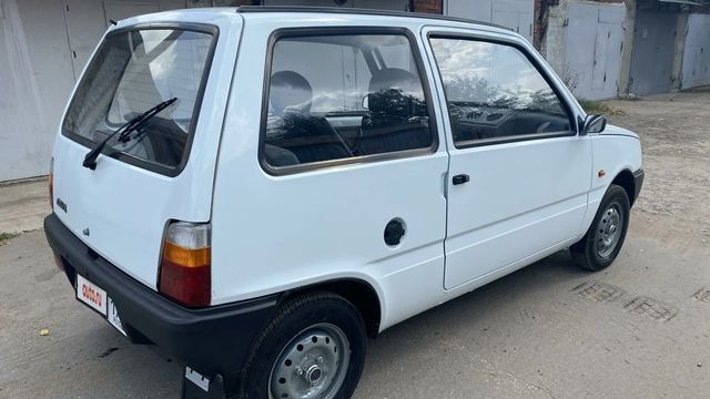 Вживану Оку майже без пробігу продають всього за 2500 доларів: фото - фото 443213