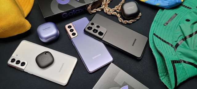 У Samsung пояснили, чому з коробки Galaxy S21 зникли зарядка та навушники - фото 443384