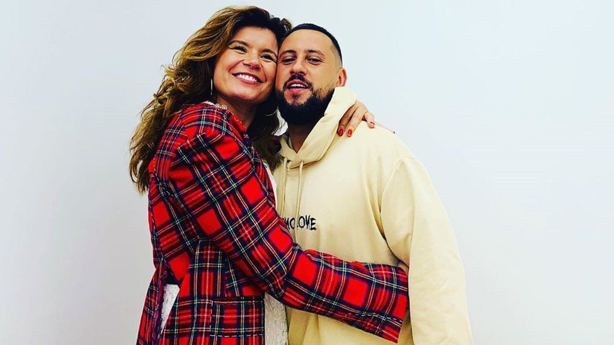 Дружина MONATIK заворожила шанувальників знімком в бікіні