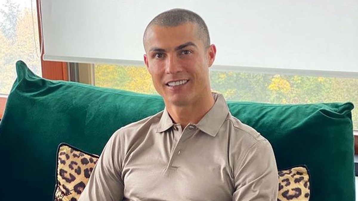 Кріштіану Роналду в образі супергероя знявся у рекламі мобільної гри: відео