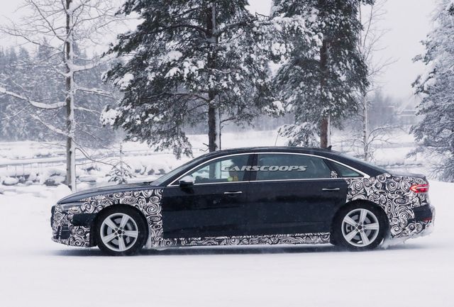 Конкурент Maybach: тест-драйві помітили розкішний Audi A8 Horch - фото 443980