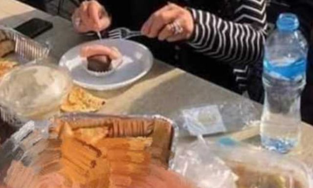 Кондитерку заарештували за продаж кексів у вигляді пенісів - фото 444053