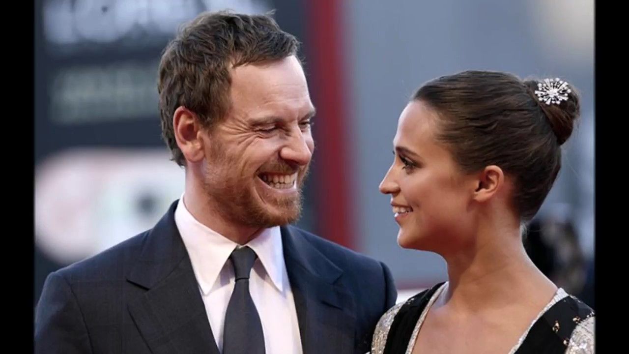 Зірка Лари Крофт потішила шанувальників хорошою новиною: фотофакт