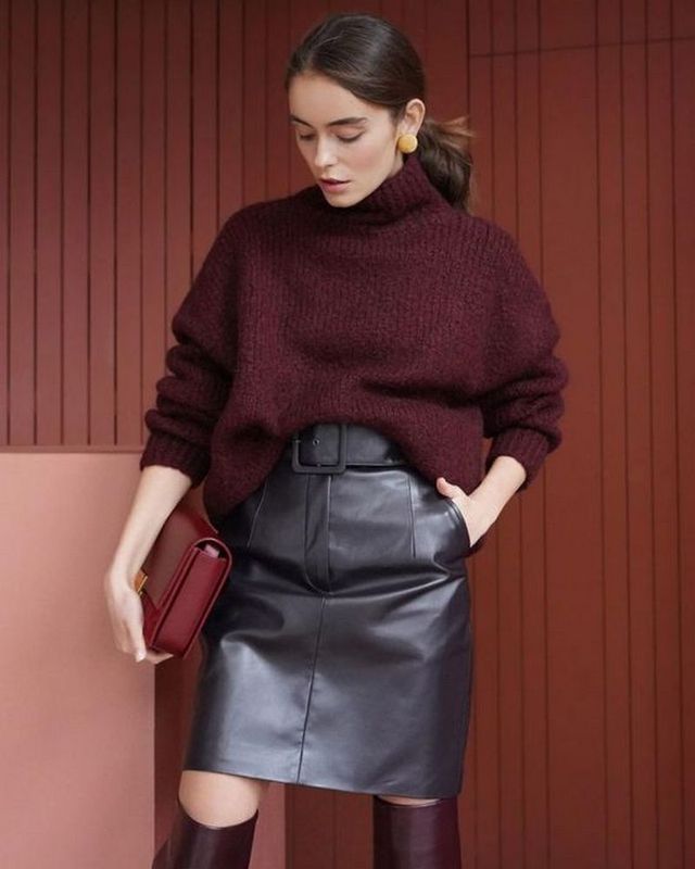 Стилісти показали, з чим поєднувати светри з високим коміром - фото 444762