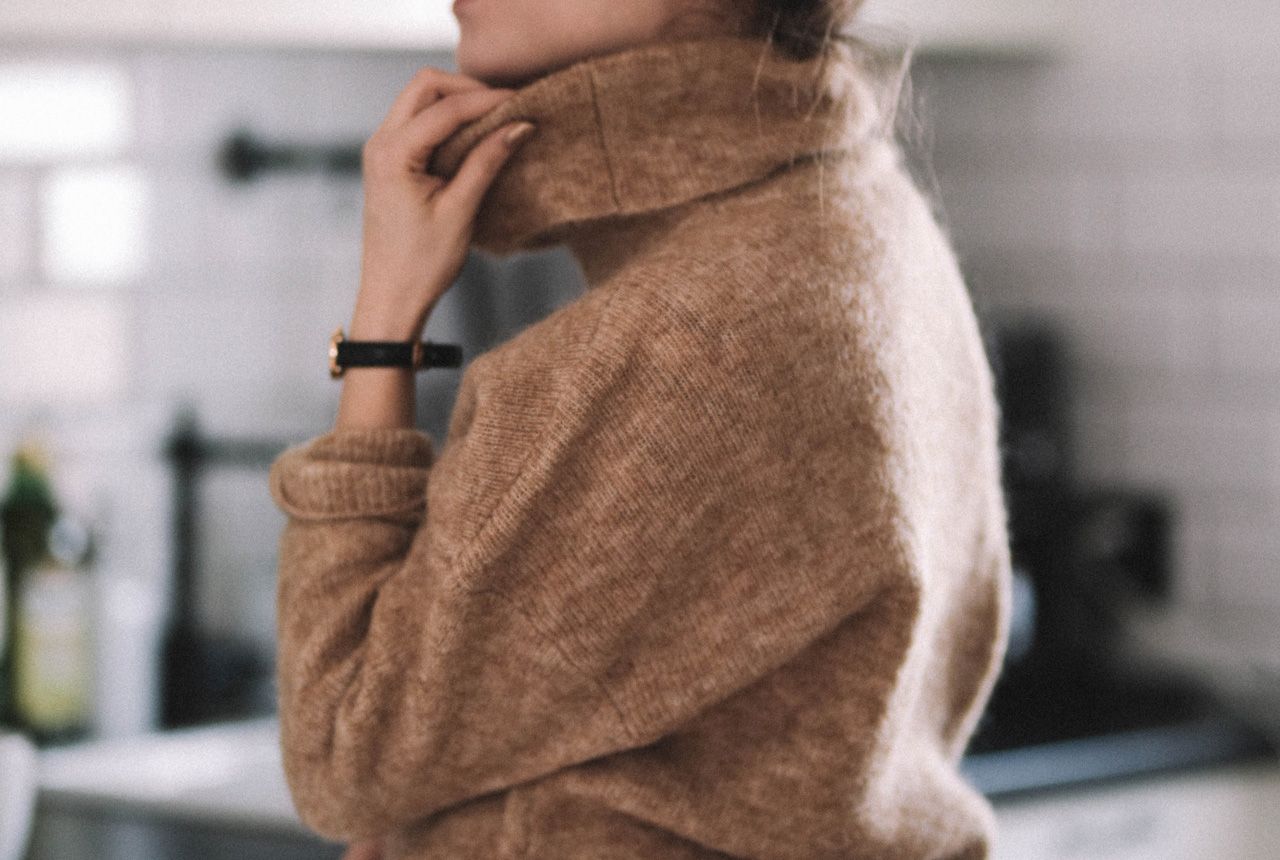 Светр з високим коміром - фото 1