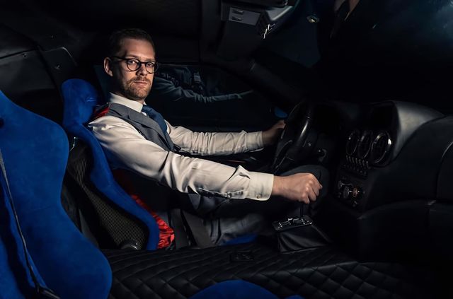 Ferrari 550 Maranello перетворили на крутий фургон для хліба: фото - фото 444977