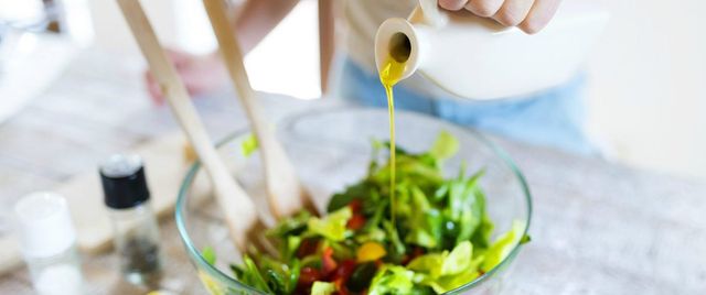 Названі рослинні продукти, багаті вітаміном Е - фото 445236