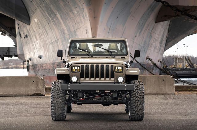 Новий Jeep Wrangler стилізували під позашляховик 1989 року - фото 445321