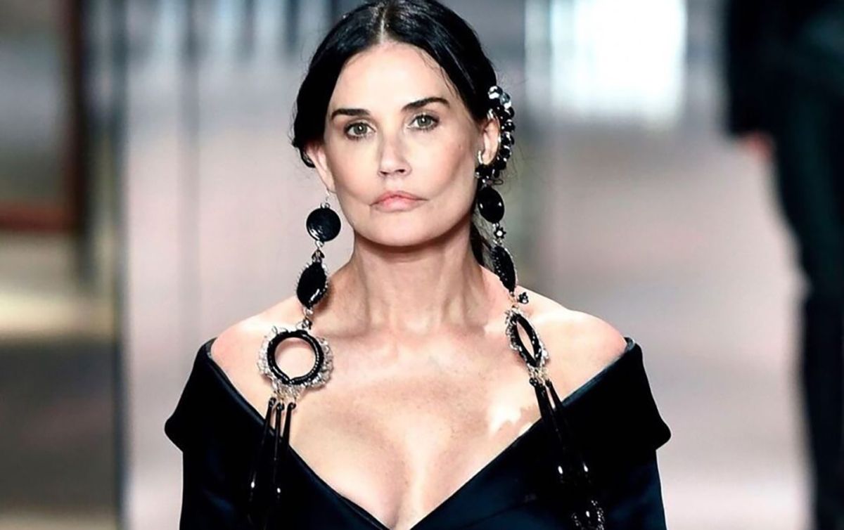 Демі Мур шокувала змінами у зовнішності через невдалу пластику: фото