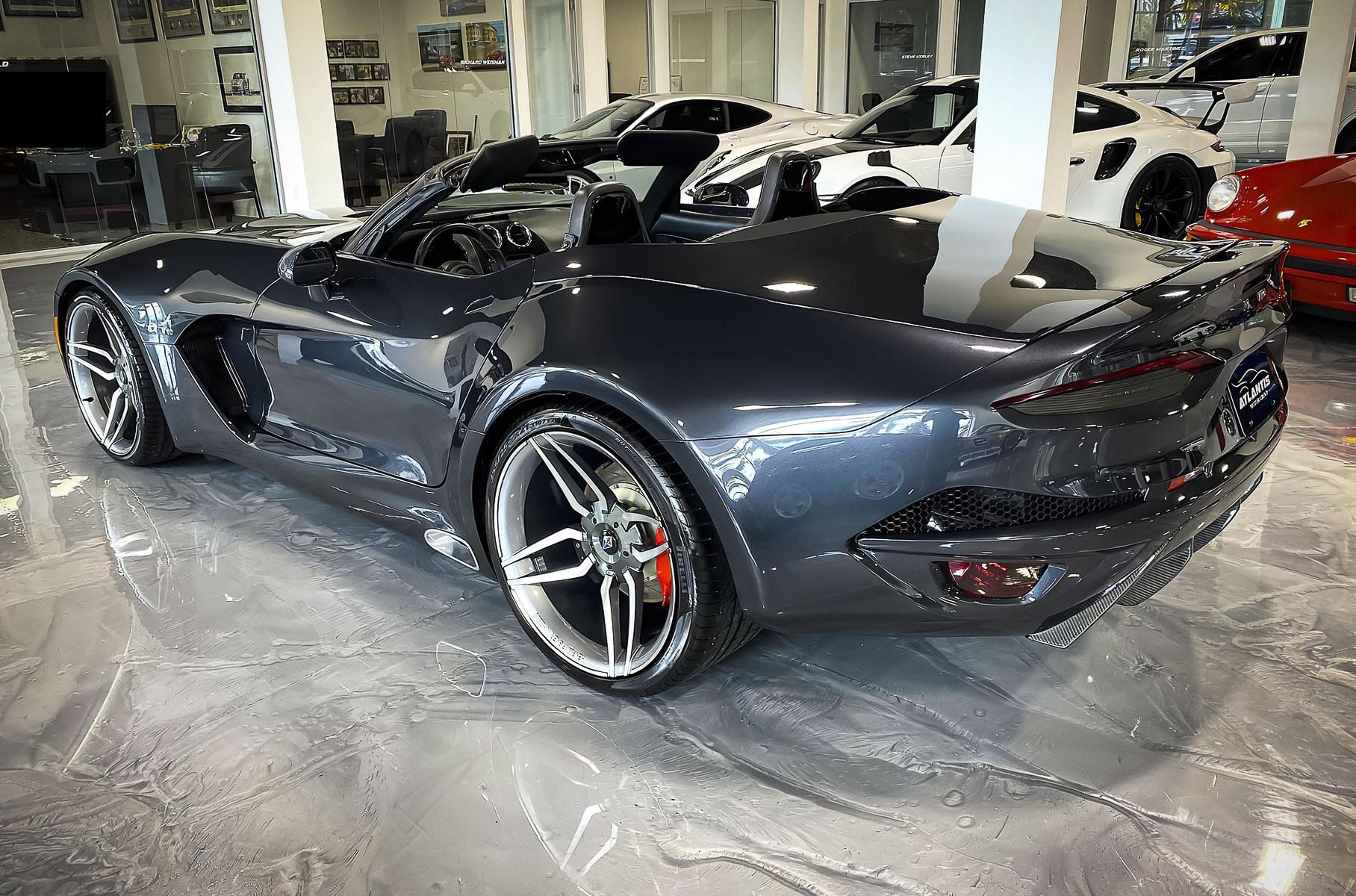 Єдиний у світі родстер Force 1, побудований на базі Dodge Viper, продадуть за шалені гроші