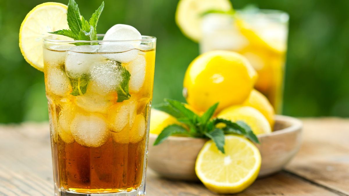Чай з лимоном вважається напоєм довгожителів - фото 1