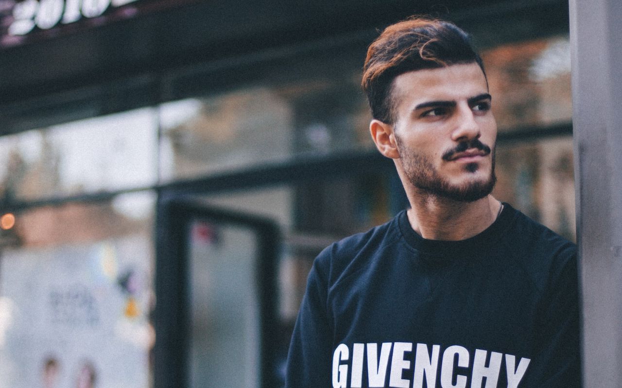 Як ставляться до людей з незадоволеним виразом обличчя: дослідження