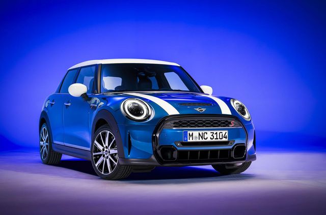 Хетчбеки і кабріолети MINI отримали нові цікаві опції - фото 445595