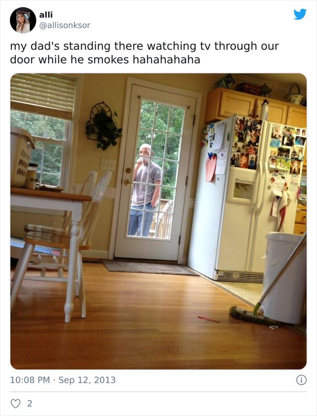 Як дивляться телевізор усі татусі: кумедні фото - фото 445745