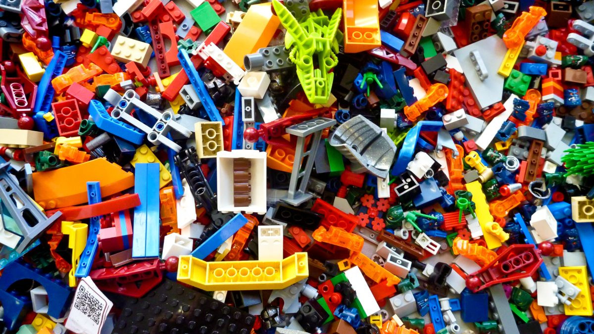 LEGO випустила альбом зі звуками шуршання кубиків - фото 1
