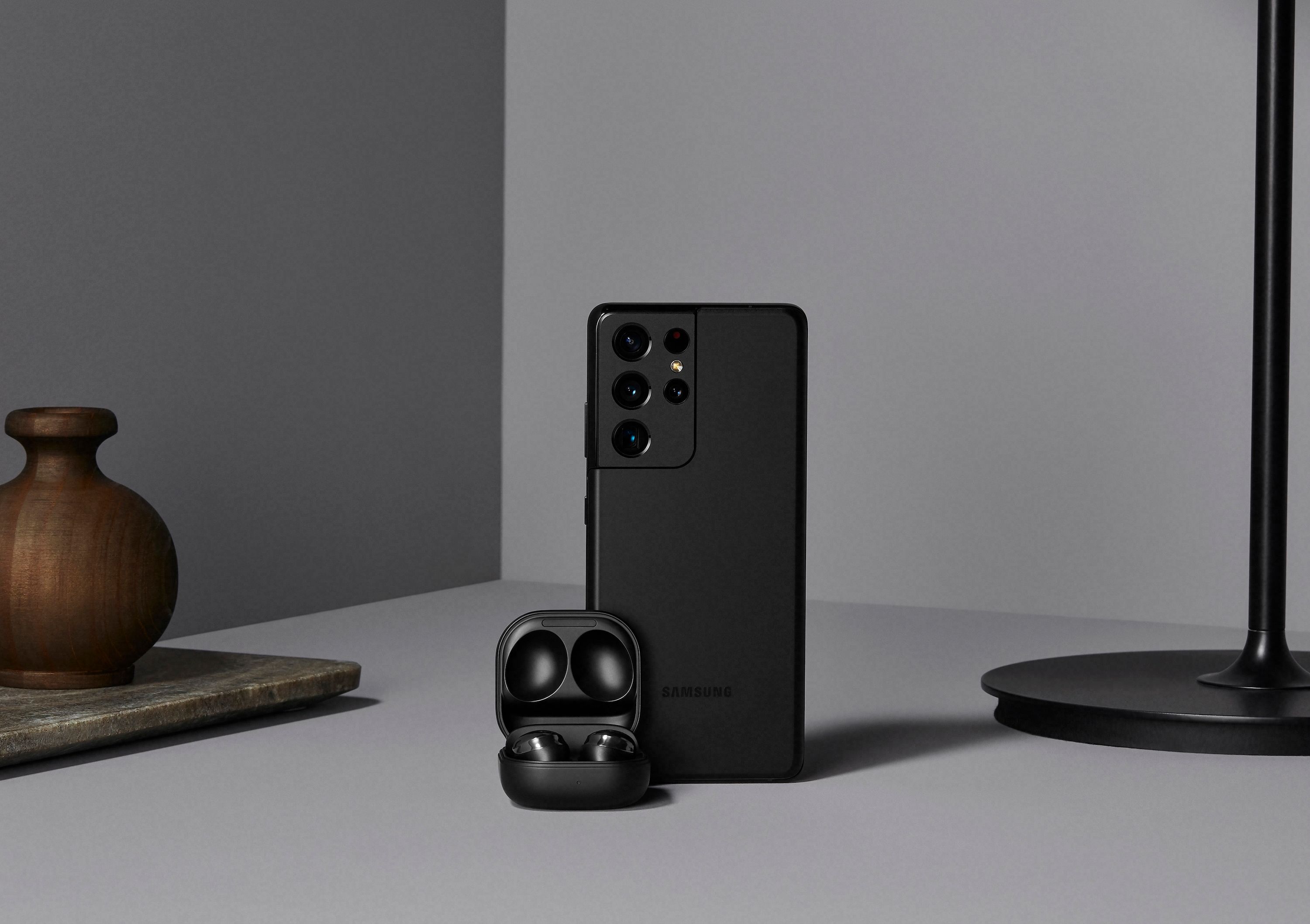 Ентузіаст перевірив енергоефективність процесорів Samsung Exynos 2100 й Exynos 990