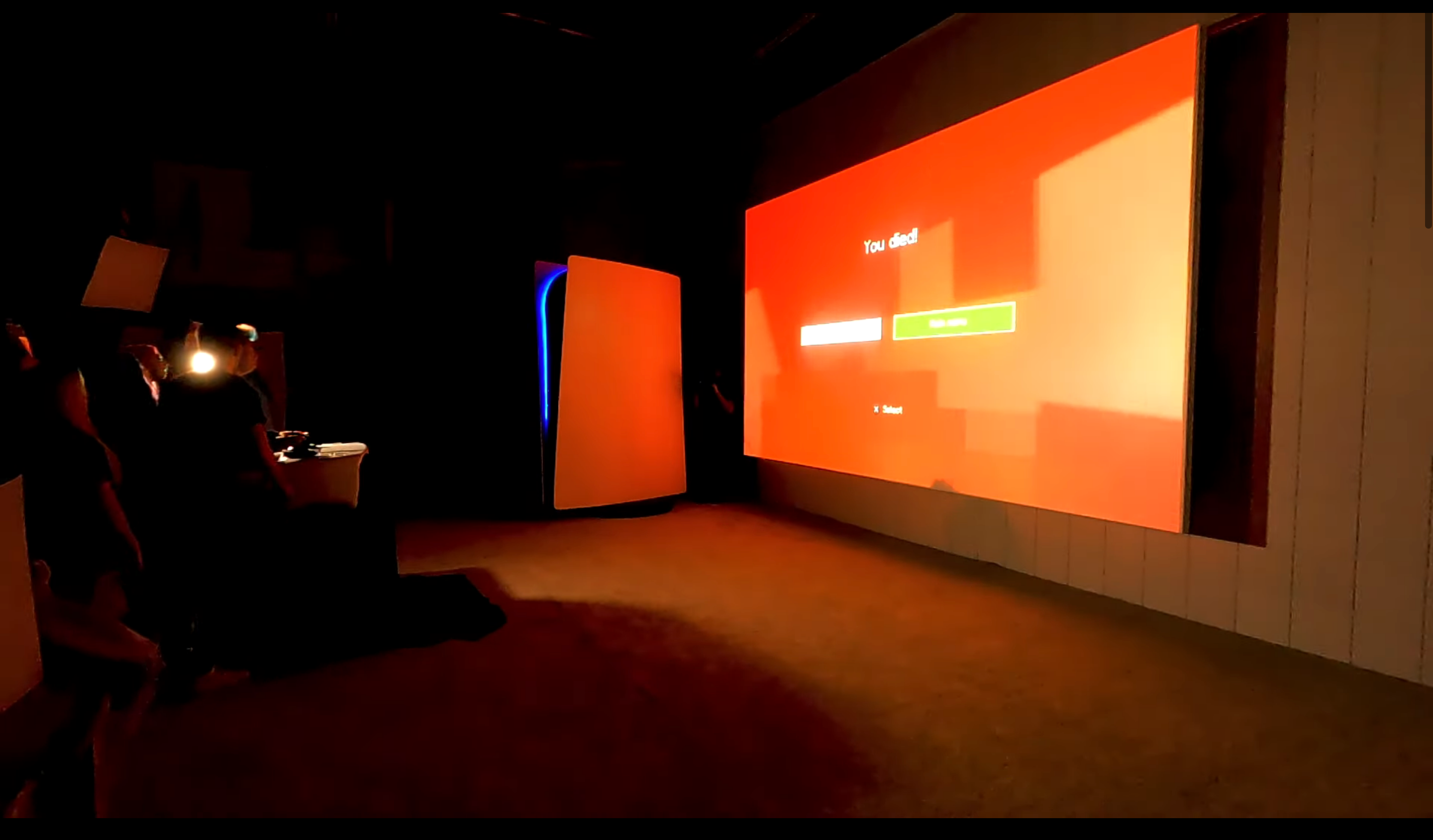 Блогер зібрав найбільшу у світі PlayStation 5: вона обійшлася йому у 70 тисяч доларів