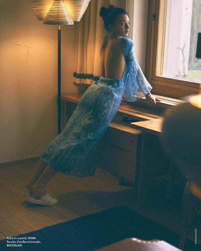 16-річна донька Моніки Белуччі прикрасила обкладинку Elle: спокусливі фото - фото 446535