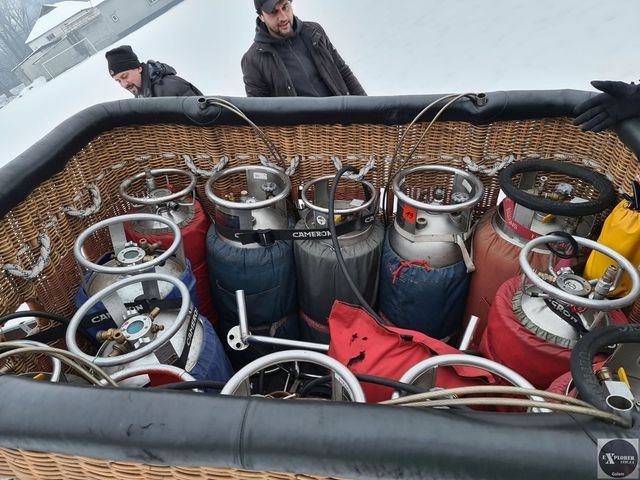 Над Карпатами пролетіли на повітряній кулі і це новий рекорд - фото 446550