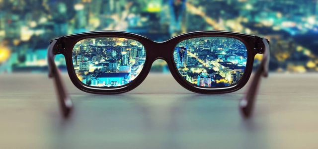 Названі повсякденні звички, які призводять до втрати зору - фото 446780