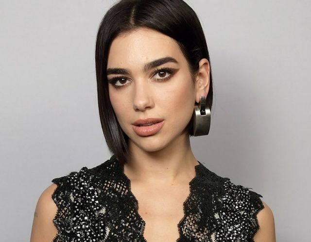 Яка зачіска була модною у твій рік народження: найпопулярніші стрижки від 1970-х до 2020 - фото 446848