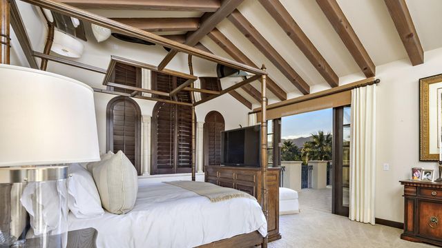 Сильвестр Сталлоне продає елітний будинок у Беверлі-Хіллз: фото - фото 446882