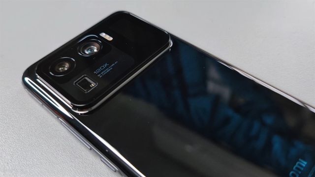 Дивіться, поки не видалили: у мережі з'явився огляд неанонсованого Xiaomi Mi11 Ultra - фото 447469