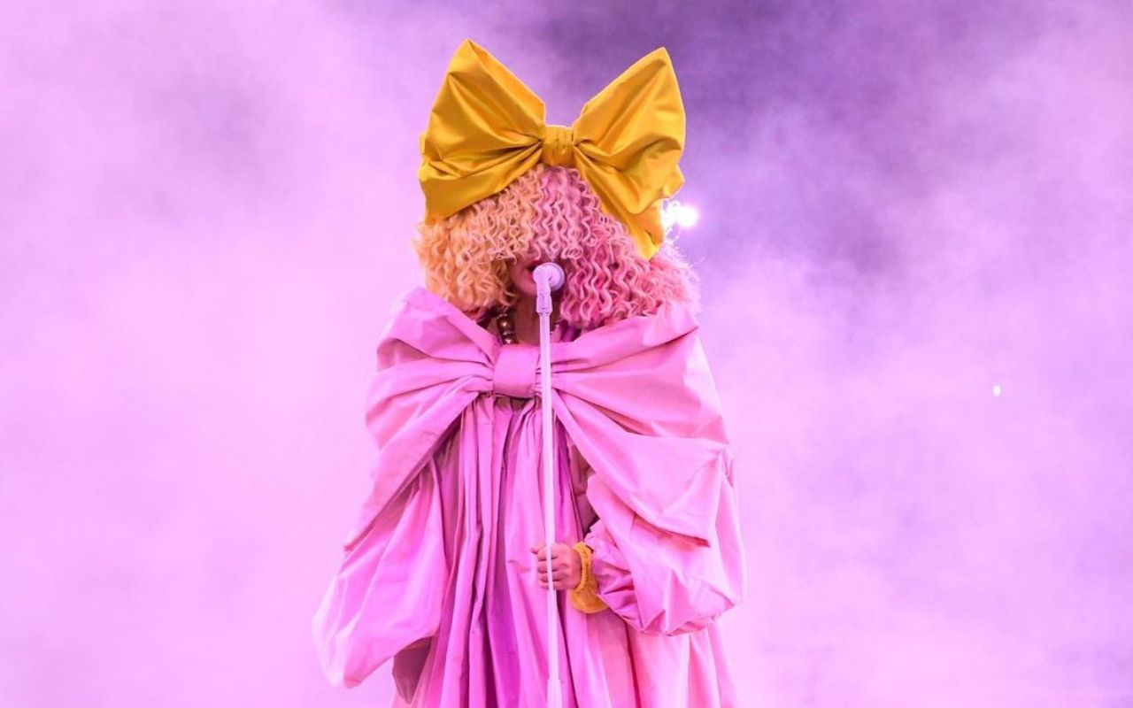 Співачка Sia представила альбом з фільму М'юзік: слухайте онлайн