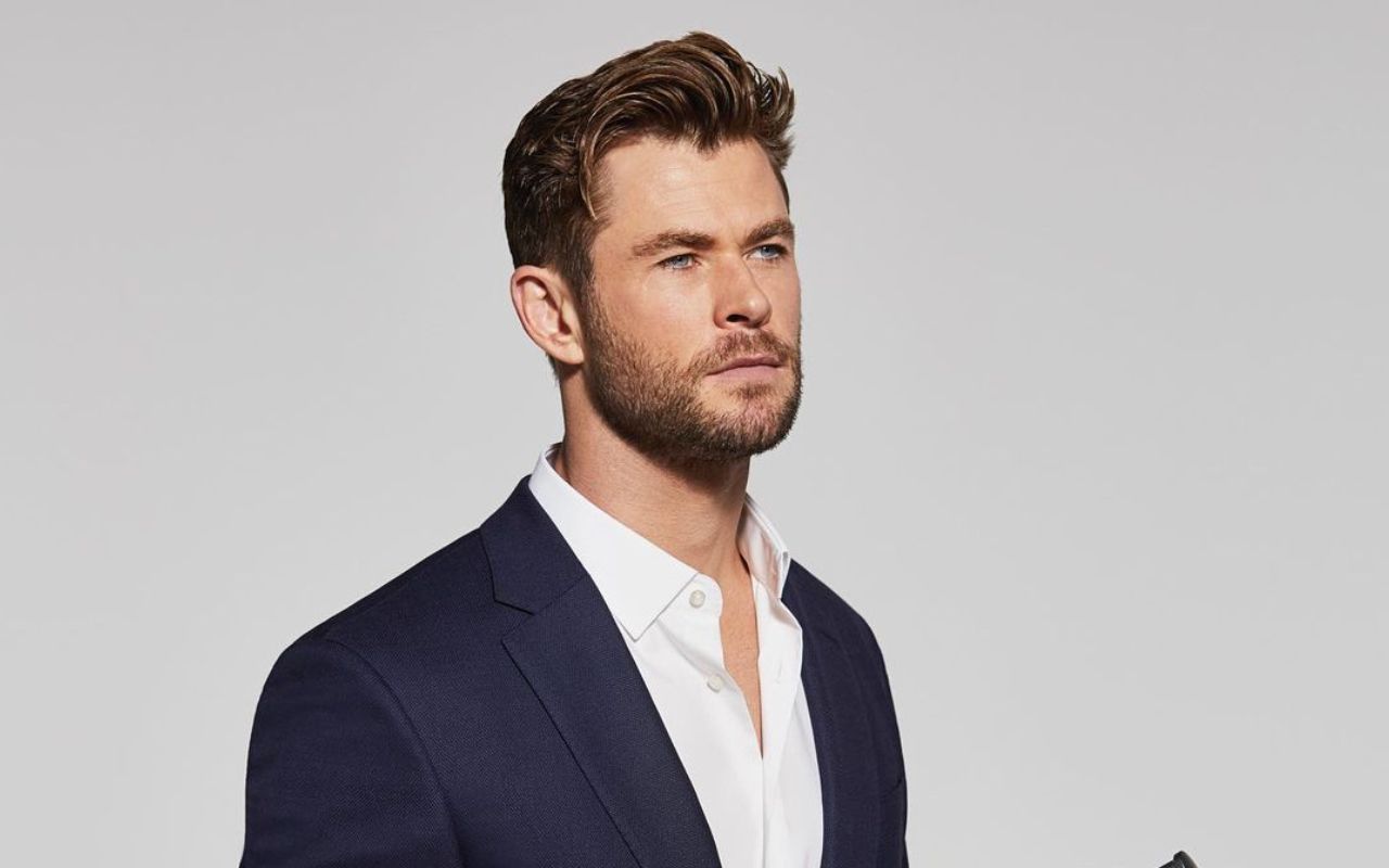 Кріс Хемсворт готується до зйомок у Торі 4 - фото 1