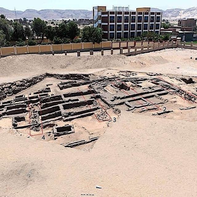 У Єгипті знайшли найдавнішу пивоварню світу: фото - фото 447733