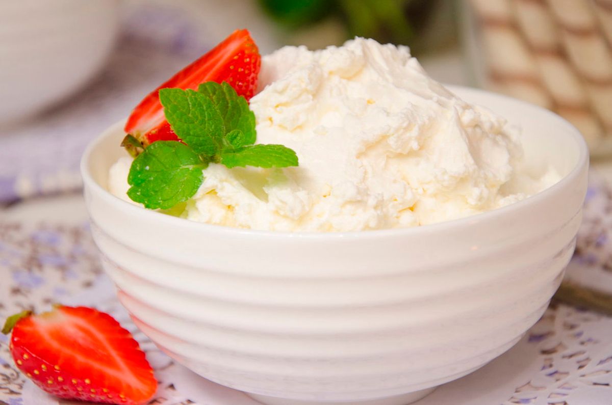 Що приготувати з сиру, окрім класичних сирників: прості рецепти