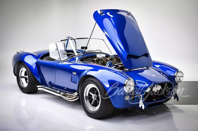 Особисту Shelby Cobra Super Snake Керолла Шелбі пустять з молотка - фото 448381