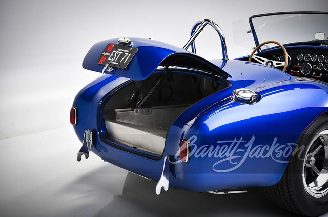 Особисту Shelby Cobra Super Snake Керолла Шелбі пустять з молотка - фото 448383
