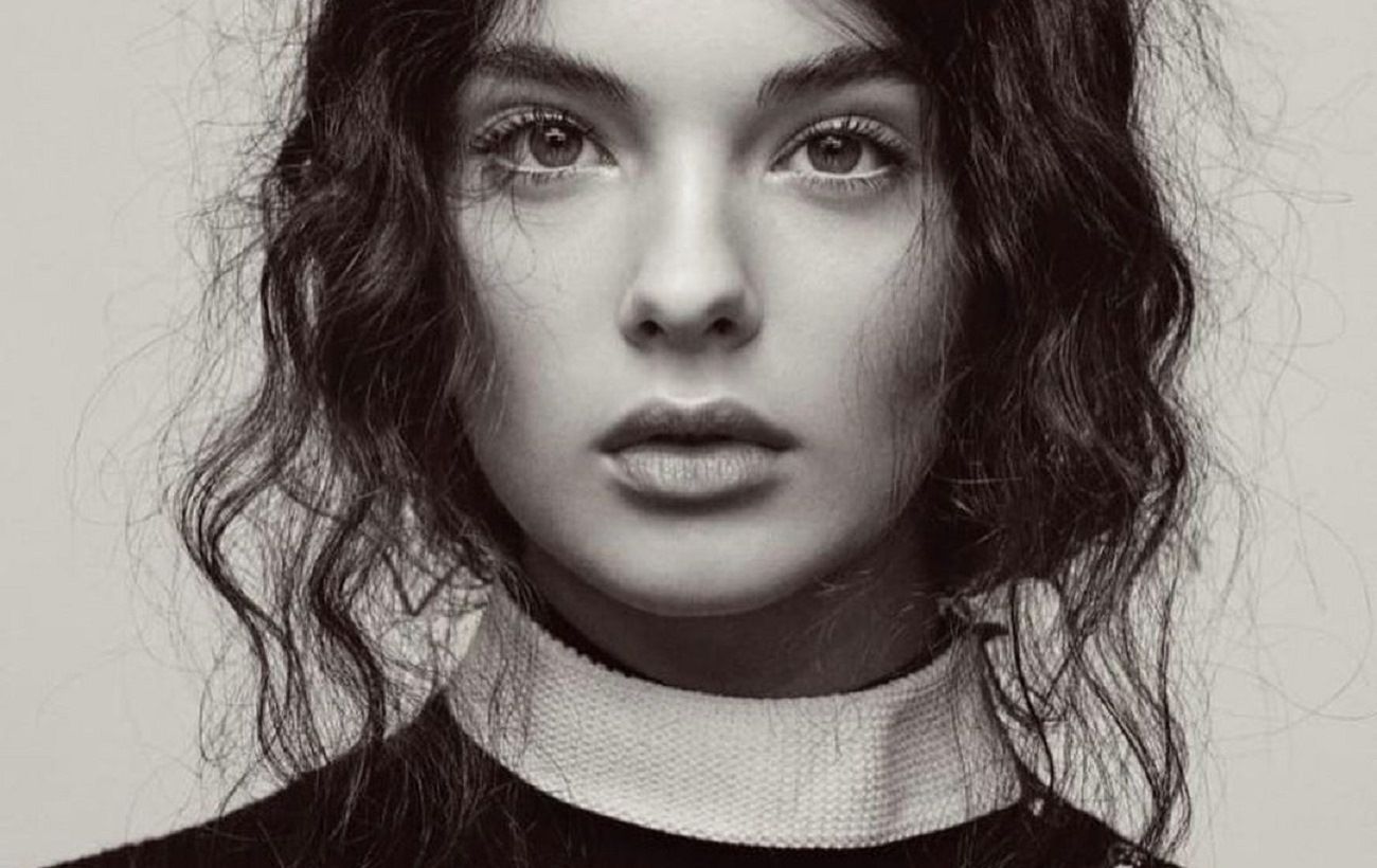 Дева Кассель - фото 1