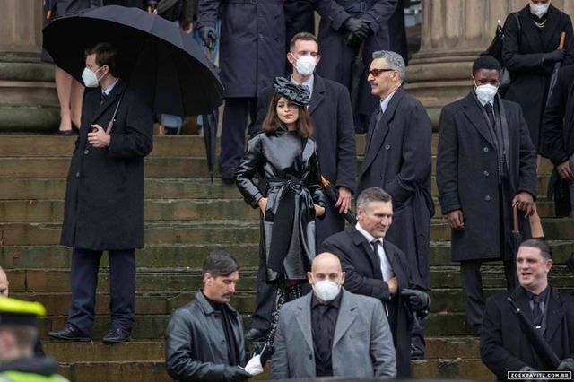 Зої Кравіц запідозрили у вагітності від Роберта Паттінсона: анонімне джерело - фото 448544