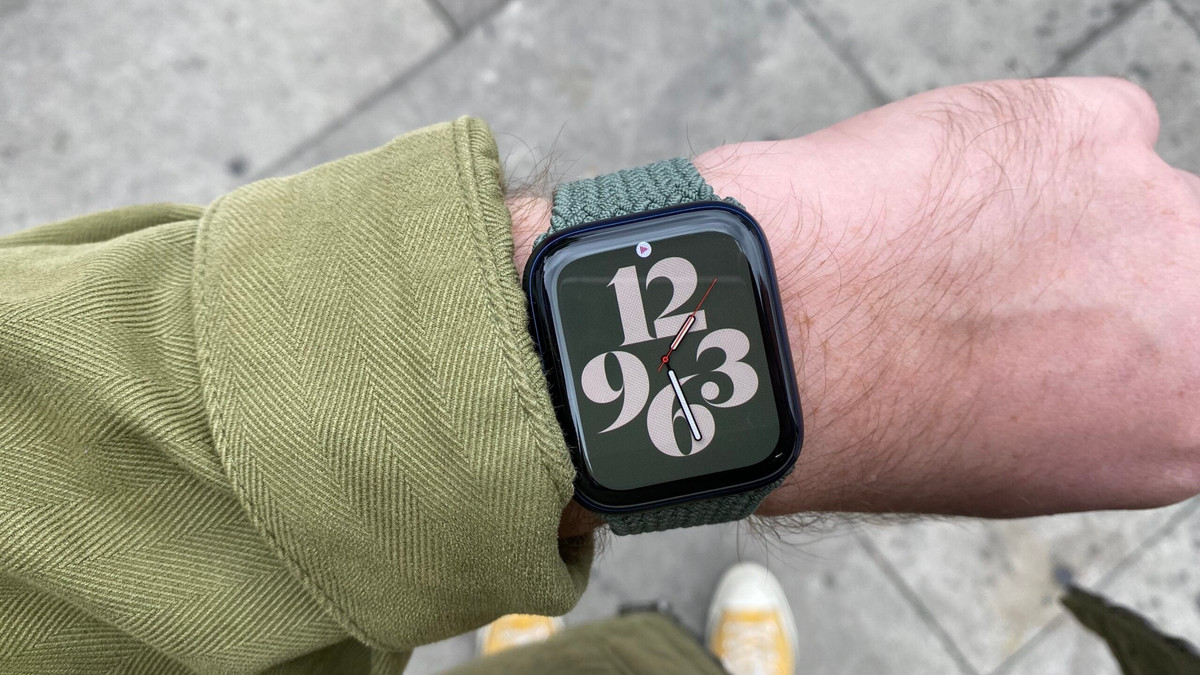 Apple займається просуванням Watch Series 6 - фото 1