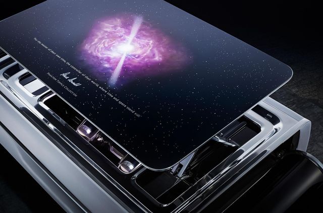 Rolls-Royce представив 'космічну' версію седана Phantom - фото 449010