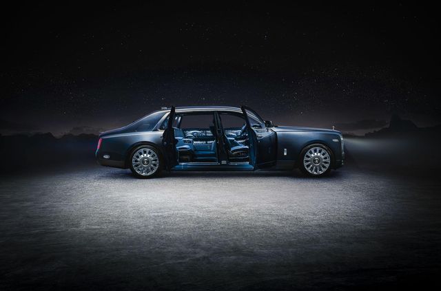 Rolls-Royce представив 'космічну' версію седана Phantom - фото 449013