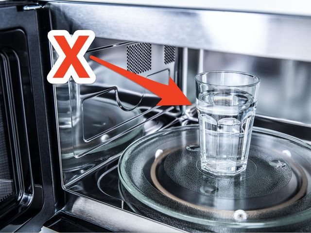 ТОП 8 помилок, які ми допускаємо, користуючись мікрохвильовкою - фото 449066