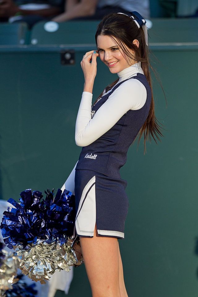 Як змінювалася одна з найпопулярніших молодих моделей світу Кендал Дженнер: 18+ - фото 449168