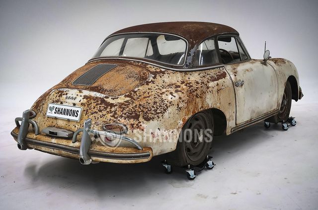 Ржавий 63-річний Porsche продали за ціною нового 911 - фото 449197