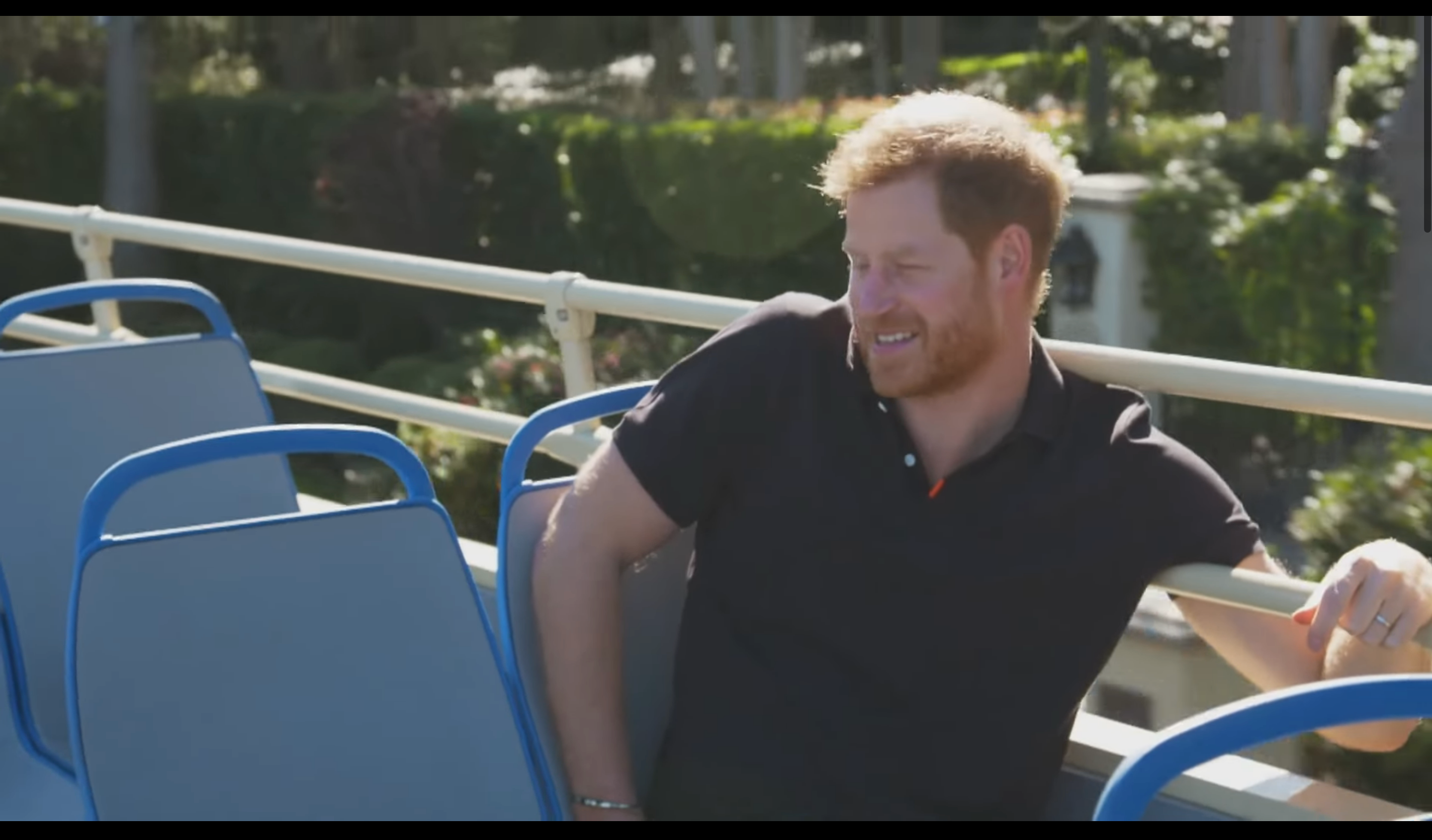 Британський ведучий влаштував принцу Гаррі екскурсію Лос-Анджелесом: кумедне відео